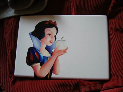 apple laptop